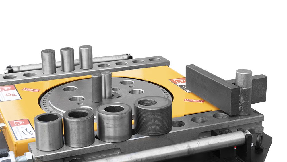 automatyczna-gietarka-do-pretow-metcor-gw42e-2.jpg automatyczna-gietarka-do-pretow-metcor-gw42e-2.jpg