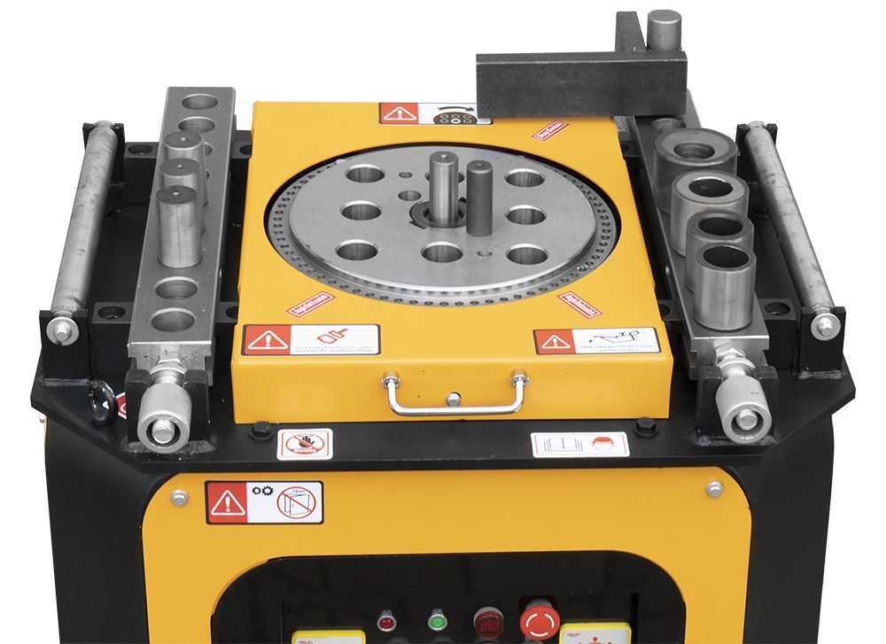 automatyczna-gietarka-do-pretow-metcor-gw42e-5.jpg automatyczna-gietarka-do-pretow-metcor-gw42e-5.jpg