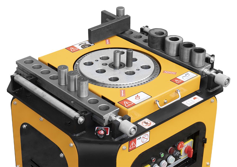 automatyczna-gietarka-do-pretow-metcor-gw42e-6.jpg automatyczna-gietarka-do-pretow-metcor-gw42e-6.jpg