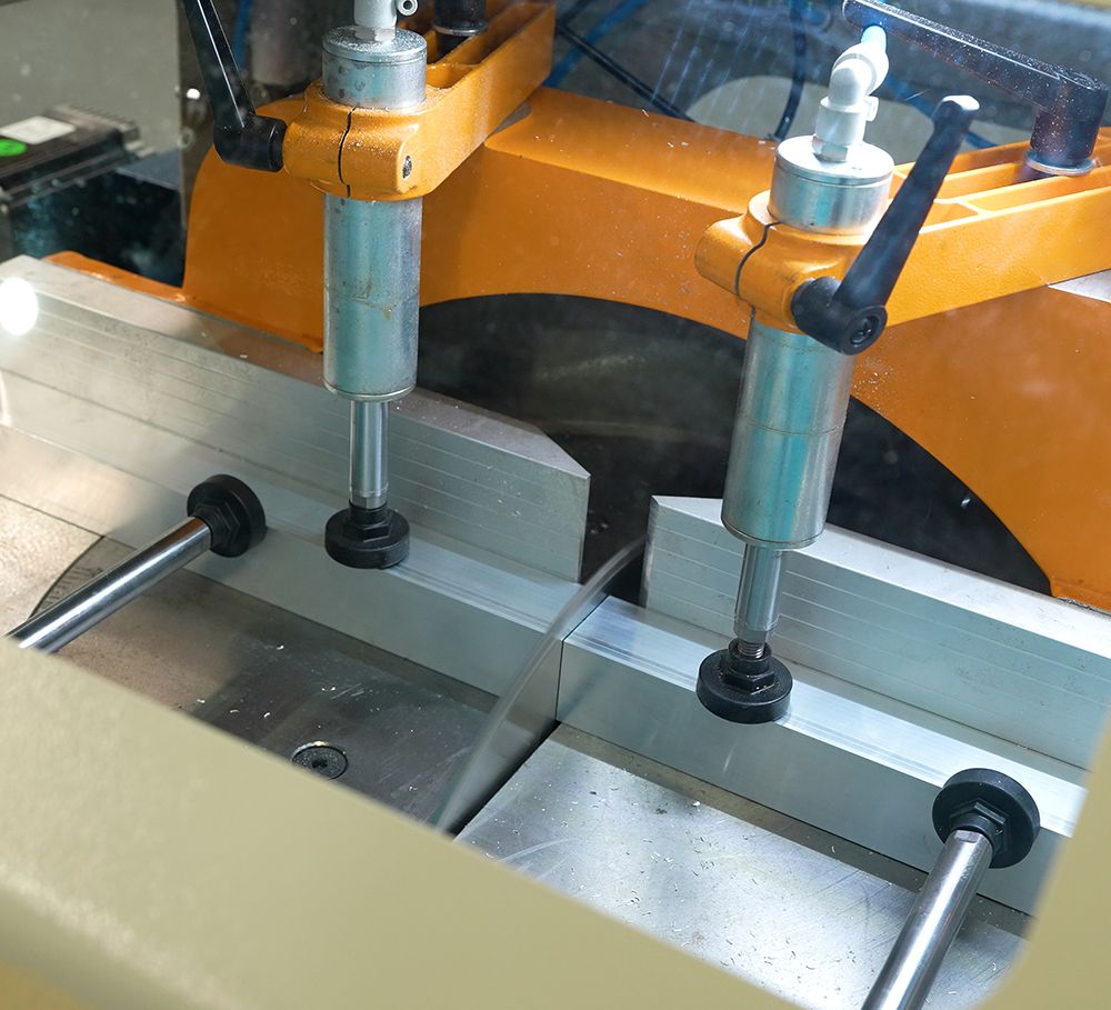 pila-tarczowa-automatyczna-metcor-a420 (1).jpg