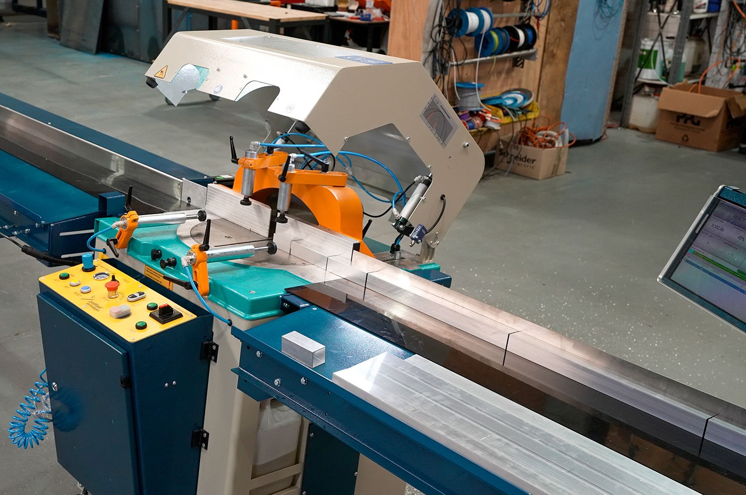 pila-tarczowa-automatyczna-metcor-a420 (3).jpg