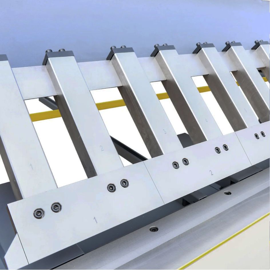 Zaginarka-do-blachy-w2x2540H-metcor-77.jpg